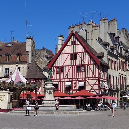 Le Pastore Avec Terrasse Au Coeur Du Centre Historique Dijon Kültér fotó